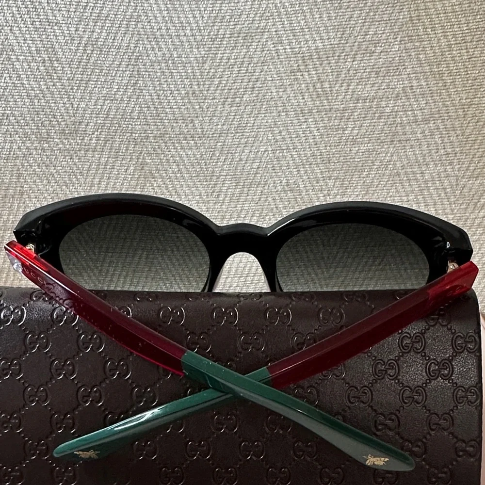 Gucci Glitter Black Green and Red Women's Sunglasses